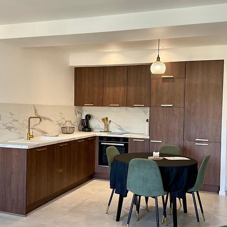 Appartement Neuf Contemporain Λούρδη Εξωτερικό φωτογραφία